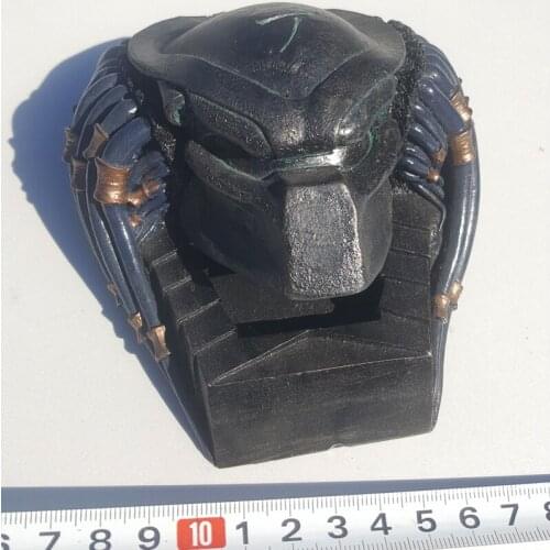 Umedolly Figures &quot;Predator&quot;