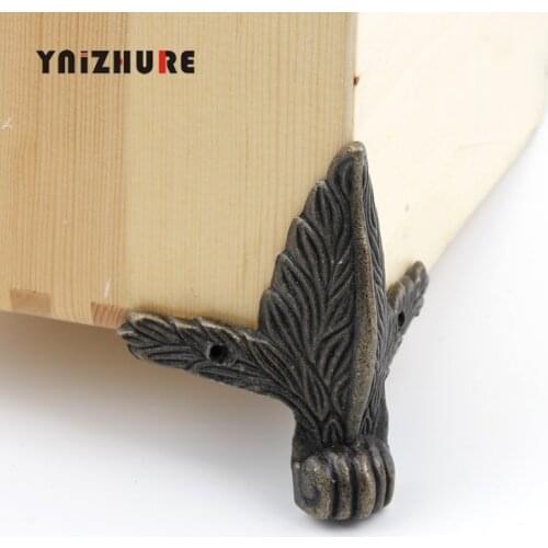 4pcs 73x66mm Extra large corner Zinc Alloy Imitation Feet Decorated Wooden Boxes Fixed Support Legs Corner Decorative Metal