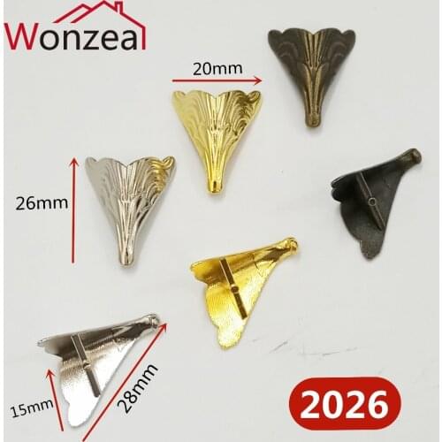 20pcs Antique Corner Protectors Bronze Tone Case Box Corners For Furniture Decoration feet Metal Craft corner Use glue