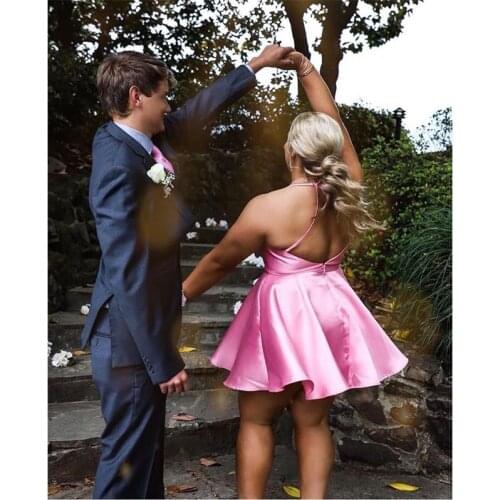 Sexy Mini Short Graduation Homecoming Dresses Halter Neck Crisscross Back Simple Pink Homecoming Cocktail Party Dresses Custom