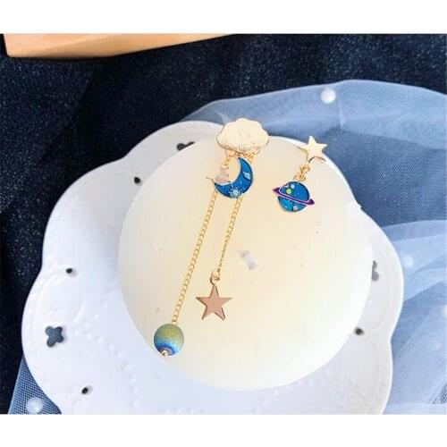 Asymmetric Cloud Space Earrings For Women Moon Star Planet Sweety Girl Ear clip Gift B1070
