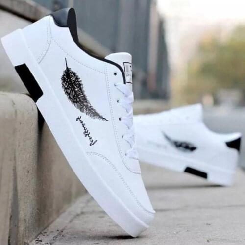 Spring Casual Mens Shoes Flat Light Mens Sports Shoes Comfortable Mens Canvas Shoes Lace Up Zapatillas Blancas Men Sneakers