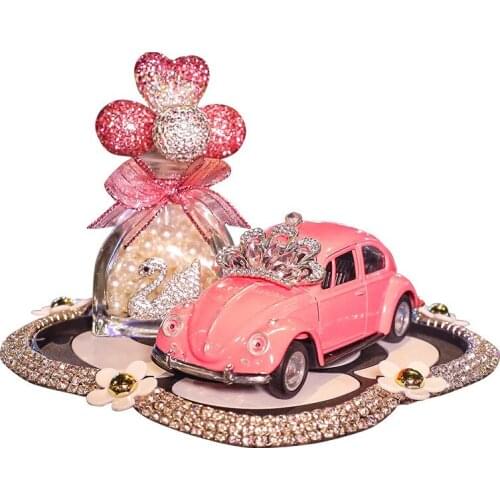 2021 new pink car decoration accessories set with one small car model feather tray creative decorative auto girls gift
