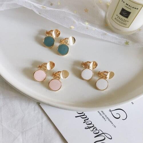 Women Clip On Earrings Circle Simple Resin Pendant Clip Earing Non Piercing Round Geometric Korea Accesories For Woman Cheap