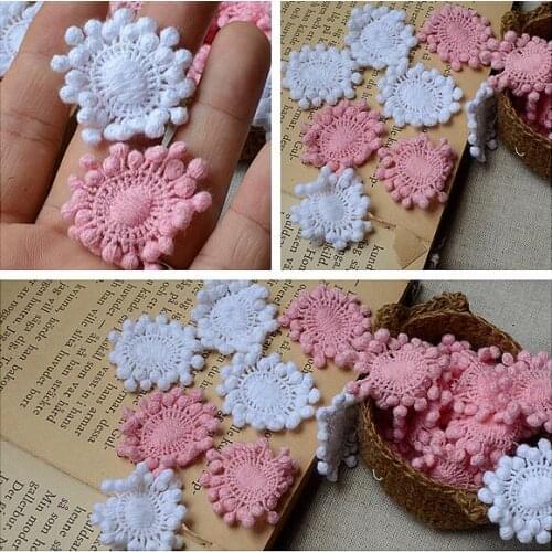 15 Pieces Floral 100% Cotton Sewing Patches Lace Applique Flower Trims DIY Craft 2.7*3.2cm