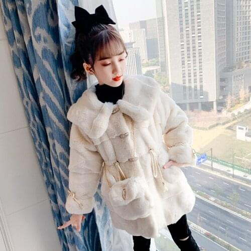 Luxury Girls Clothes Fluffy Coats Warm Fur Outerwear Baby Girls Winter Trench Faux Fur Jackets Teenager Girls Furs Cotton Parkas
