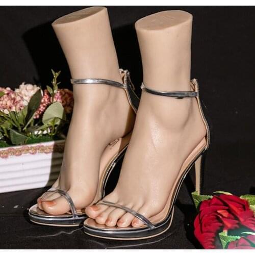 Practice Lifelike Fake Foot Flexible Movable Soft Silicone Realistic Foot for Shoes Sandals Socks Ankle Chain Display Model