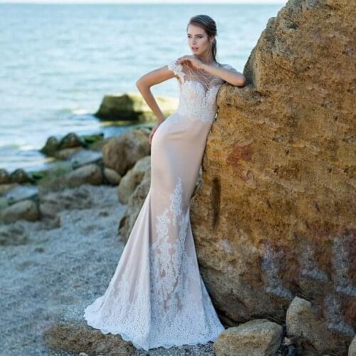 Short Sleeves Mermaid Champagne Beach Wedding Dress with Lace Applique Elastic Satin Bridal Dress robes de mariee robe de