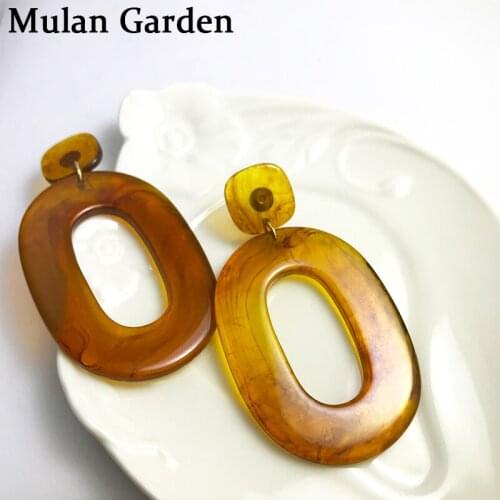 M&G Simple Personality Hollow Round Acrylic Earrings Women Vintage Acetic Acid Pendant Statement Dangle Earrings Fashion Jewelry