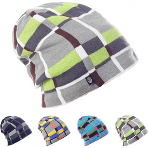 2018 Autumn winter beanies knitted wool hat unisex Skullies casual cap real raccoon fox fur pompom solid colors ski gorros cap