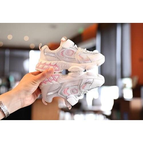 Korean girls sports shoes 2020 autumn new mesh breathable childrens daddy shoes boys soft bottom running shoes