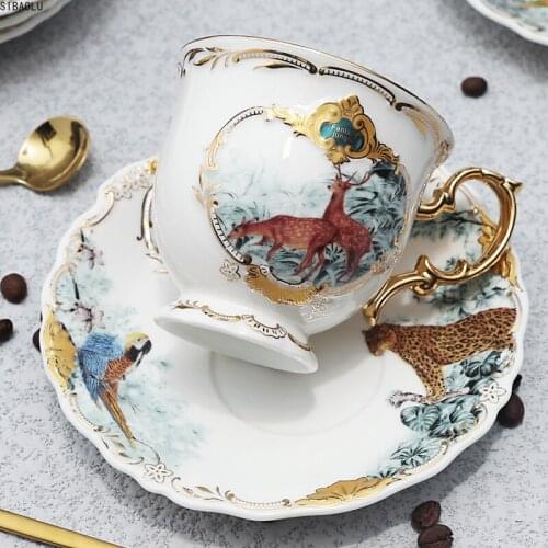Newest arrival porcelain coffee cup set jungle animal coffee cup and saucer bird monkey style gold Bone China tea cup