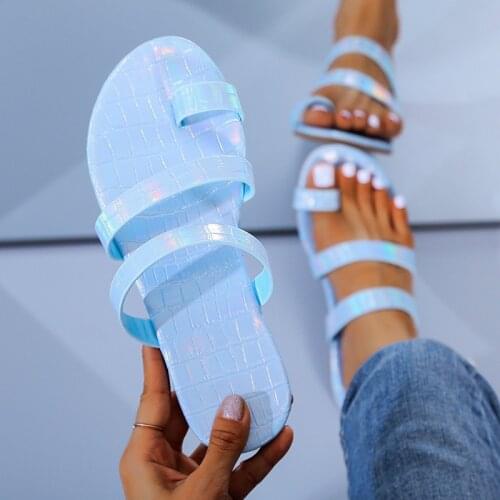 Womens Summer Flat Bottom Sandals Women Round Head Flip Flops Slip-on Slippers Women Beach Flip Flops Casual Shoes