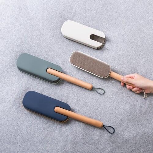 Clothes Brush Electrostatic Polyester Filament Hair Removal Brush Dust Collector Cleaning Tool To Clean Clothes Sofa Can Be Hung