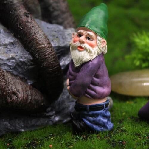 Resin Naughty Garden Gnome Statue Christmas Dress Up DIY Garden Decoration Resin Gnome Decor Durable Garden Accessories Jardin