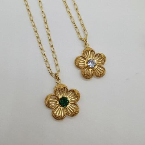 European and American geometric retro simple zircon independent packaging clavicle chain water wave chain women Flower Necklace