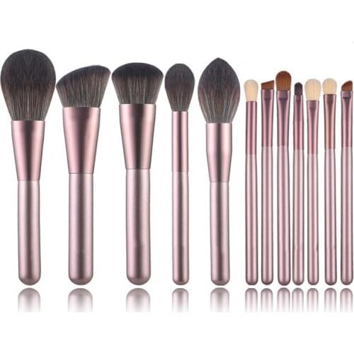 12Pcs High Quality Makeup Brush Set Loose Powder Foundation Eye Shadow Soft Touch And Portable Super Suitable For Beginners