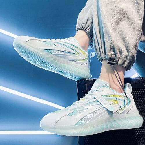 Men Casual Shoes for Basketball Summer Canvas Sneakers Sport Brands Wheeled Sports Men Original Free Shipping for Fishing