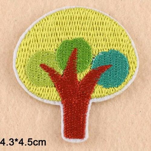 Cartoon Pineapple With Glasses Flower Sun Bee Iron On Embroidered Clothes Patches For Clothing Stickers Garment Wholesale