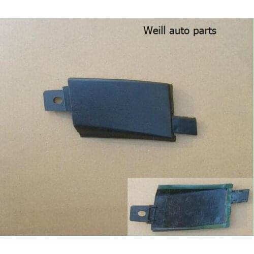 5206016-K80 Front windshield glass RIGHT decorative strip cover plate