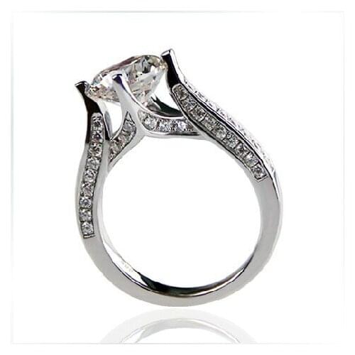 2 Carat White Gold 18K Dancing Style Permanent Diamond Anniversary Ring Royal Shape Solid Gold Ring Express Delivery