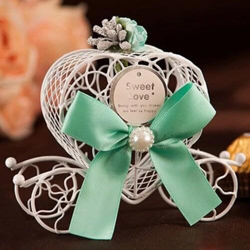 10pcs Wedding Love Heart Cinderella Carriage Chocolate gift Candy Box Favor Metal Boxes Romantic Birthday Party Flower Decor
