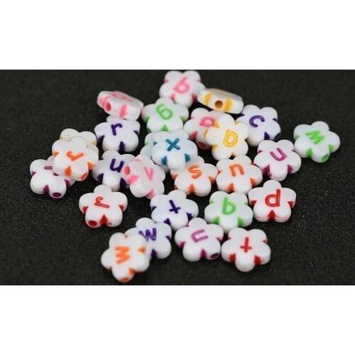 2021 New Arrive 100pcs A to Z colorful Letter flower shape pinkycolor Beads for DIY Jewelry Making wholsale
