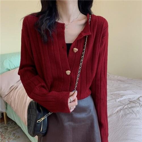 Heart Metal Buttons Knitted Sweater Women O-Neck Long Sleeve Loose Knitwear Korean Striped Outwear White Red Jumper Vintage X431