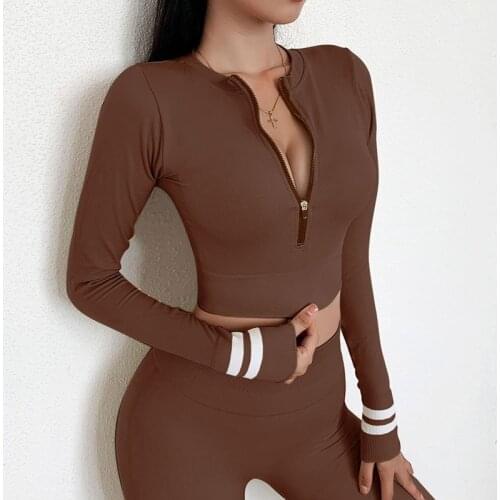 Seamless Running Set Women Two Piece Yoga Set Long Sleeve Shirt Top And Short Pants Quick Dry Gym Fitness Tracksuit Activewear