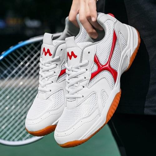 Women and Men Badminton Shoes Lightweight Non-slip Couple Tennis Shoes Breathable Shock Absorption Badminton Training Shoes Men