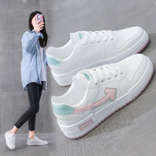 Womens Shoes White Casual Sports Sneakers Spring 2021 New Student Breathable Board Skateboarding Shoes Skateboard Sneakers