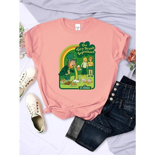 The Very Drunk Leprechaun Retro Print Female Tshirt Fashion Loose Tshirt Travering Vogue Clothes Home Fit 2021womens Tshirt