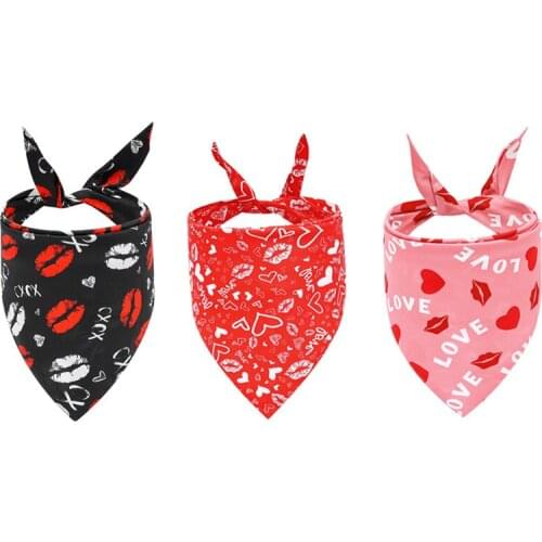 12 Pcs Valentines Day Love Dog Bandana Reversible Triangle Bibs Cat Scarf Dog Neckerchief Accessories Pet Supplies Wholesale X2