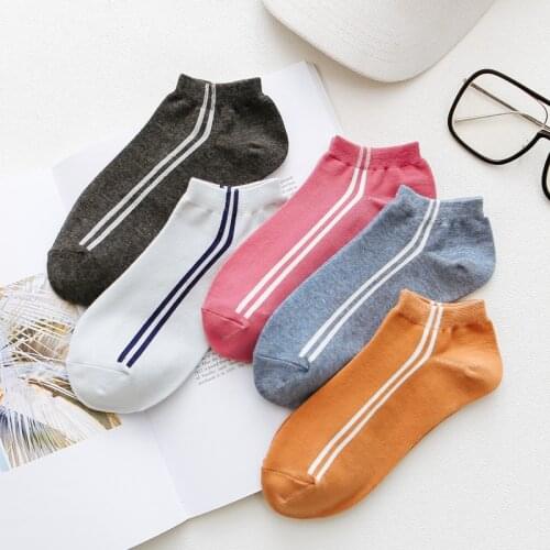 New Invisible Socks Womens Cotton Low-cut Two-bar Breathable Womens Boat Socks Candy Color Sports Womens Socks Wholesale