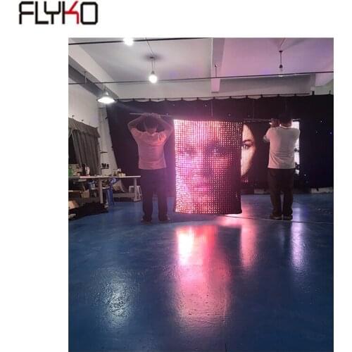 Hot sales 2019 foldable fireproof TV show P30mm 0.96x1.44m led vision flag for fashion show stage equipment