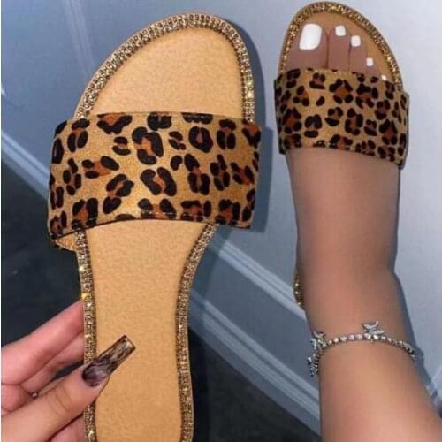 2021 spring/summer women leopard print rhinestone single layer non-slip beach slippers outdoor versatile casual durable sandals