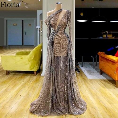 High Fashion Glitter Celebrity Dress 2020 Mermaid Long Dubai Evening Dress See Through Prom Dress Runaway Fashion Show Gowns