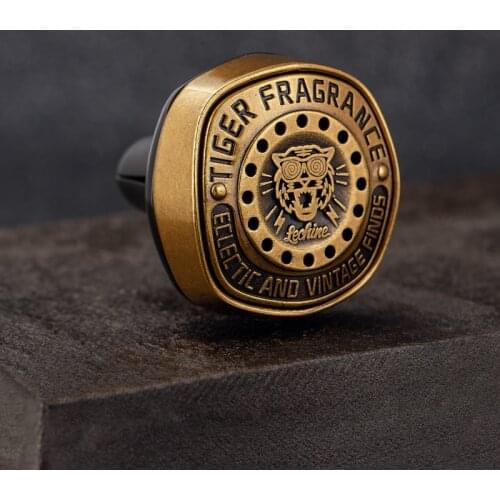 Tiger Pattern Car Perfume Luxury Golden Metal Car Air Freshener Original Design Car Diffuser Scent for Car