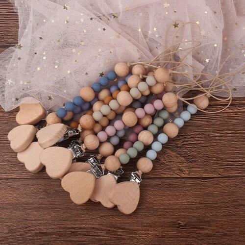 1Pcs Love Heart Newborn Baby Pacifier Clip Chain Infant Dummy Soothie Teether Nipple Holder for Infant Wood and Silicone Beads