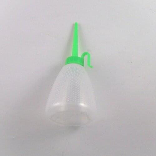 Large plastic oiler sewing machine equipment 2PCS / SET