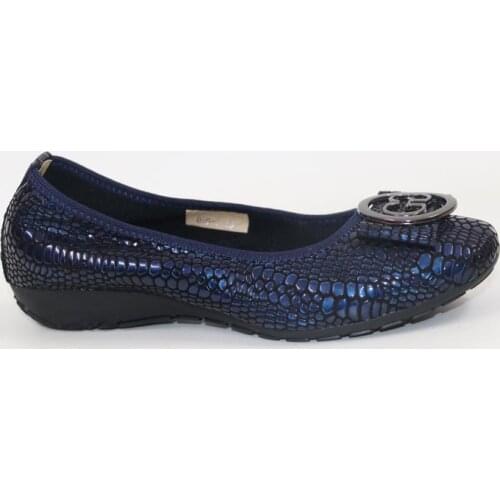 New soft leatherflat solesingle shoecomfortable leatherwomens shoesLeather Moms ShoesHigh Quality and Low Cost Womens Shoes