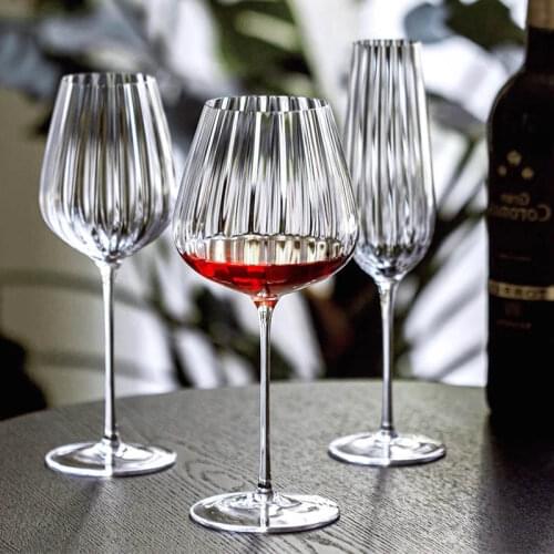 1pcs Transparent Ripple Crystal Glasses Luxury Household Goblet Party Champagne Glass Red Wine Glasses Romantic Wedding Cup Gift