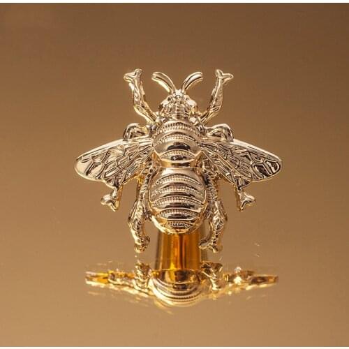 Bee Shape/Solid Brass Furniture Handles Door Knobs and Handles for Cabinet Kitchen Cupboard Drawer Pulls Home Decor Single Hole