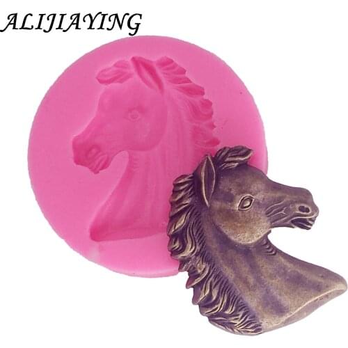 Horses head Silicone Mold Fondant Cake Decorating Cupcake Jelly Candy Chocolate Decoration Tools Soap Mold DY0010