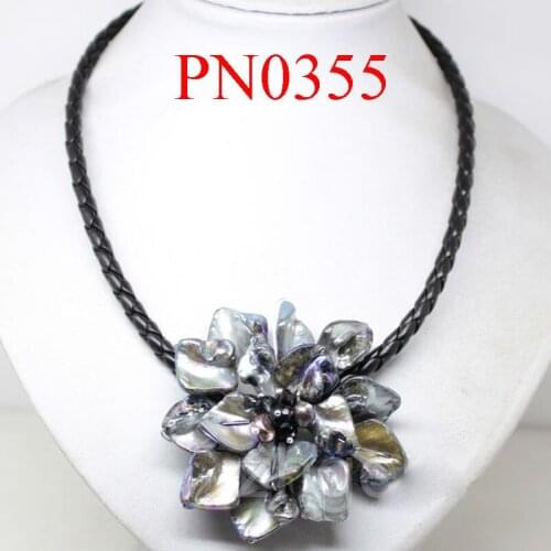 18 inches Natural Leather Black Flower Shaped Shell Green Women Gift Handmade Pendent Pearl Necklace