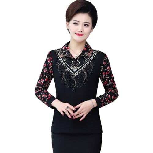 2021 Middle-aged Women Spring Tops Tees Fake Two Pieces Mothers T Shirt 5XL Floral Female Tshirt Womens Clothes Plus Size