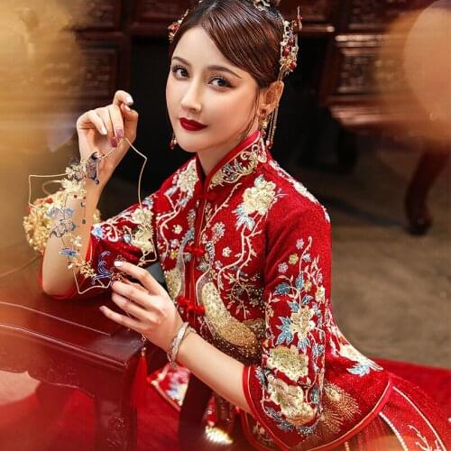 Oriental Style Retro Couple Wedding Dress Gold Embroidery Long Cheongsam Stylish Elegant Bride Bridegroom китайская одежда