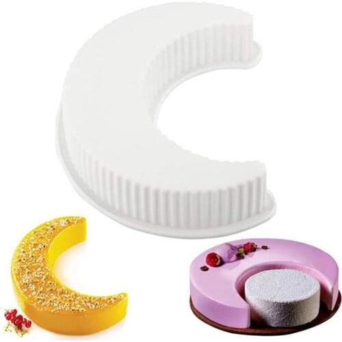 New Single Hole Crescent Shaped Silicone Mousse Mold Moon Cake Mould Cupcake Cookie Mini Muffin Soap Maker French Baking Tools