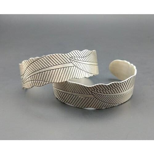 Popular national style personalized handmade Miao silver bracelet arm ring feather leaf arm Bracelet lucky birthday gift