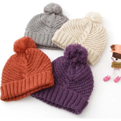 Free shipping High Quality Skullies Beanies Unisex knitted Bonnet Outdoor Cute Fashion Fleece Warm Winter Color Couple Dome Caps